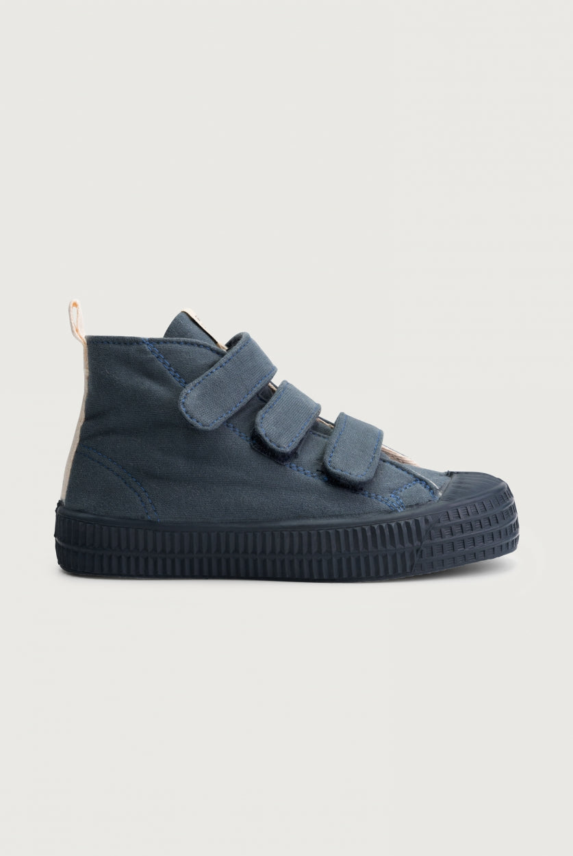 products/Gray-Label_GLxNovesta-High-Top-Velcro_Blue-Grey_Side2.jpg