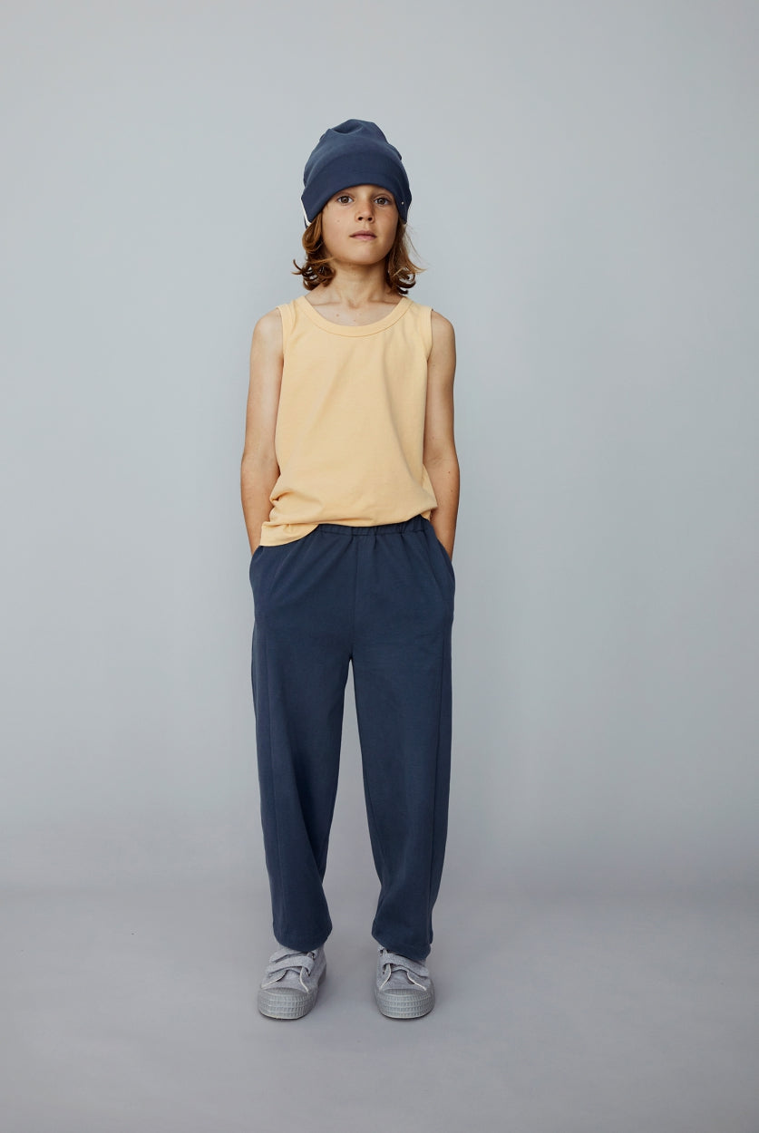 products/Gray-Label_Puffy-Trousers_Look_Blue-Grey_1_5cfbb0b7-0145-4270-a347-840066eec4e7.jpg